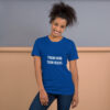 Train hard, turn heads - Unisex T-shirt